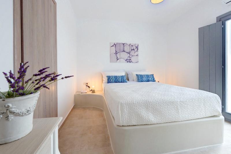 White Harmony Suites Megalochori  Esterno foto
