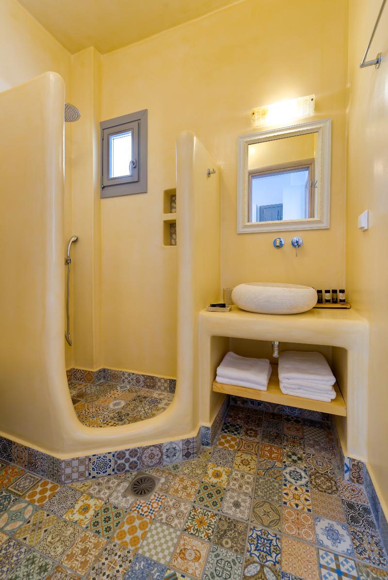 White Harmony Suites Megalochori  Esterno foto